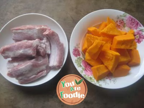 Braised spareribs with pumpkin