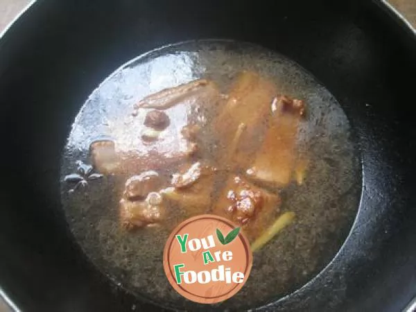 Braised spareribs with pumpkin