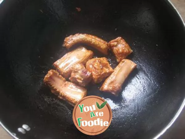 Braised spareribs with pumpkin