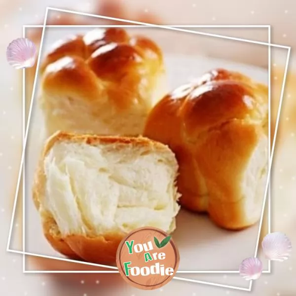 Hydrangea bread