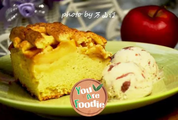Apple cake