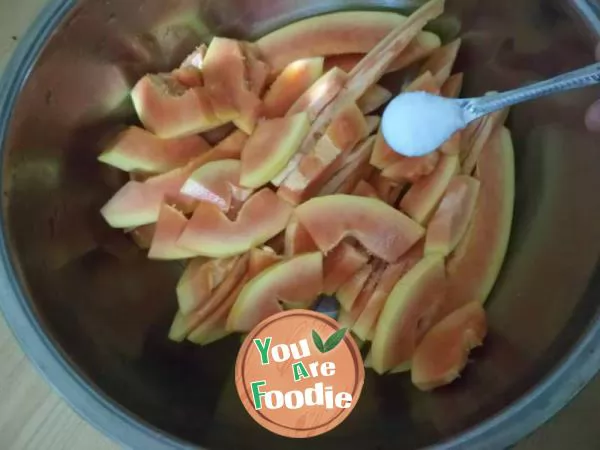 Sweet and sour papaya