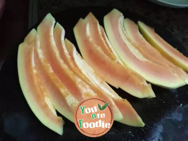 Sweet and sour papaya