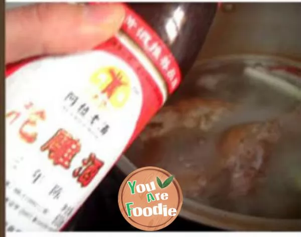 Pig's trotters stew