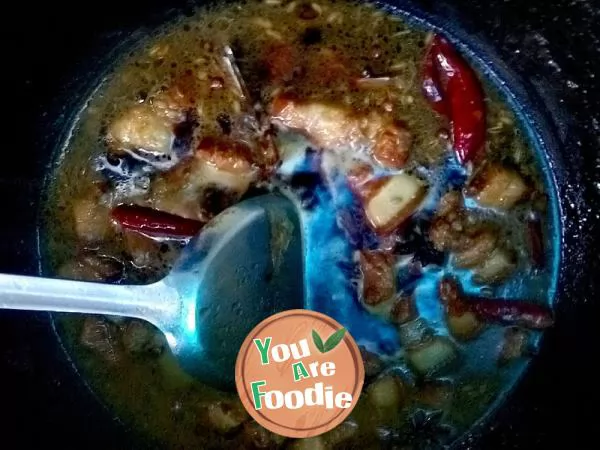braised pork in brown sauce