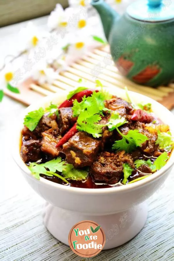 Stewed radish with beef brisket