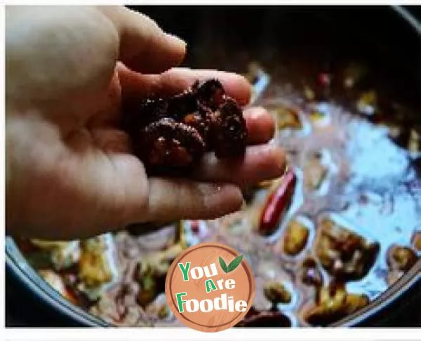 Stewed radish with beef brisket