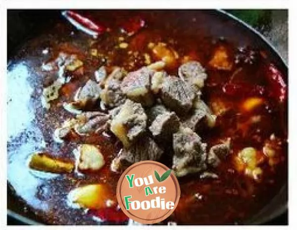 Stewed radish with beef brisket