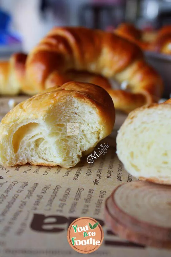Cheese croissant