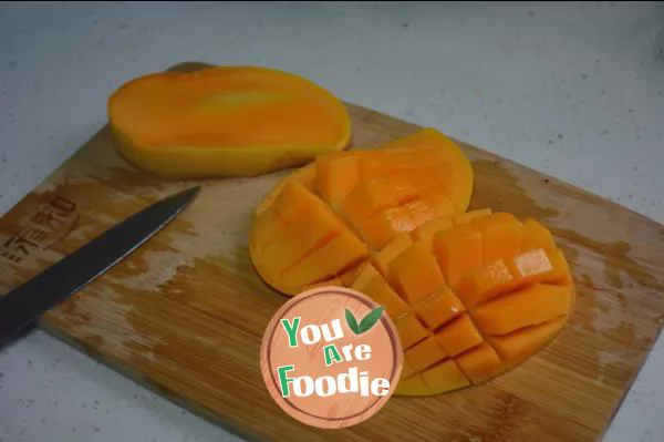 Mango and honey bean double skin milk