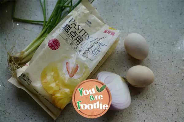 Onion egg cake