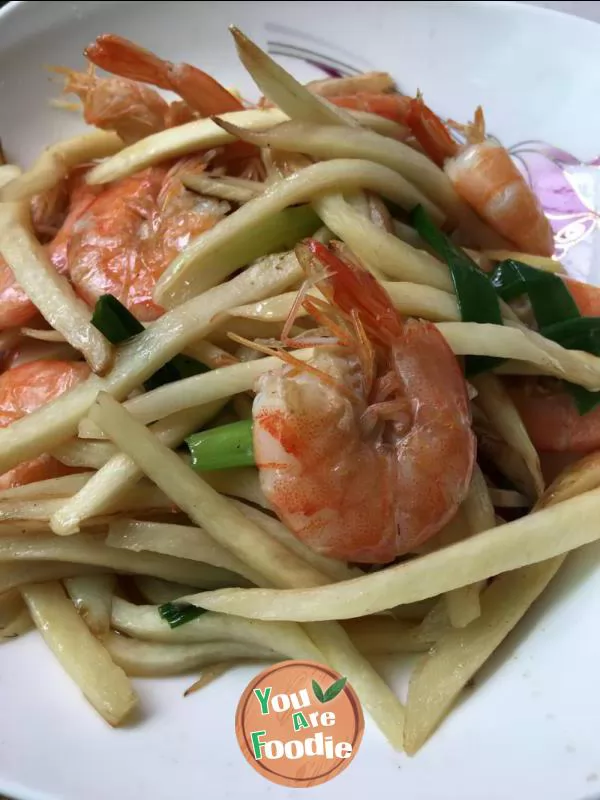 Fresh shrimp and water bamboo