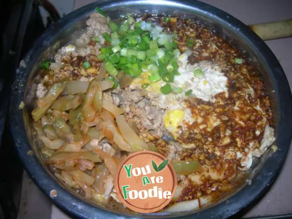 Homemade hot and sour noodles