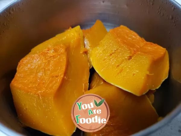 Pumpkin cake
