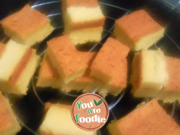 Pumpkin cake with sweet corn juice