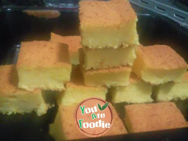 Pumpkin cake with sweet corn juice