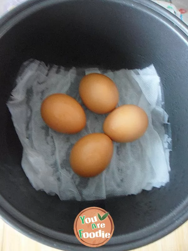 [marinated] home made marinated meat and eggs (with the method of quickly boiling eggs)