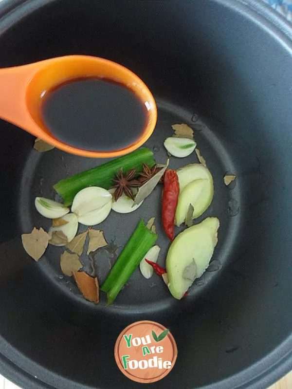 [marinated] home made marinated meat and eggs (with the method of quickly boiling eggs)