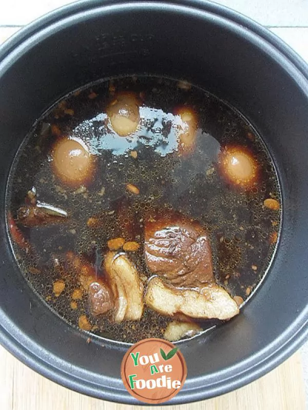 [marinated] home made marinated meat and eggs (with the method of quickly boiling eggs)