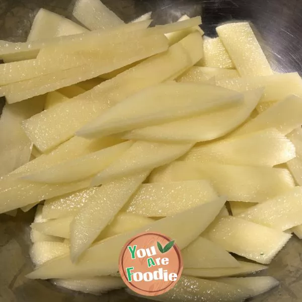 Stir fried potato with cowpea