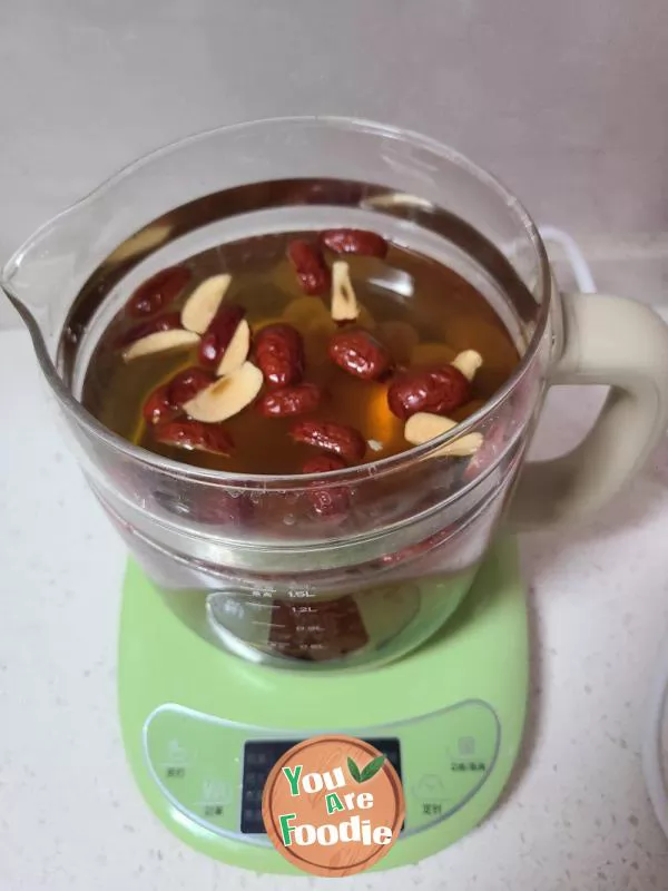 Longan red jujube tea