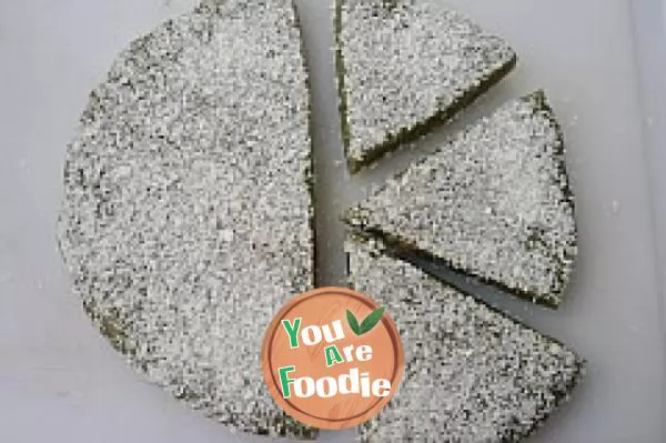 Green tea Walnut Cake