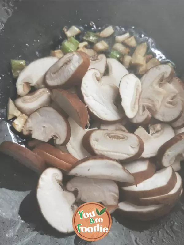 Mushroom and egg soup