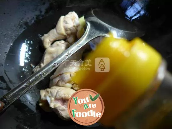 Chicken wing root with cola