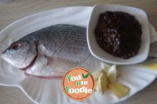 Braised yellow fin fish with bean sauce