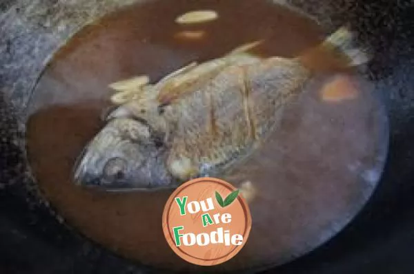 Braised yellow fin fish with bean sauce