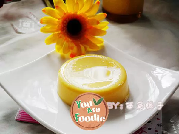 Simple egg milk pudding