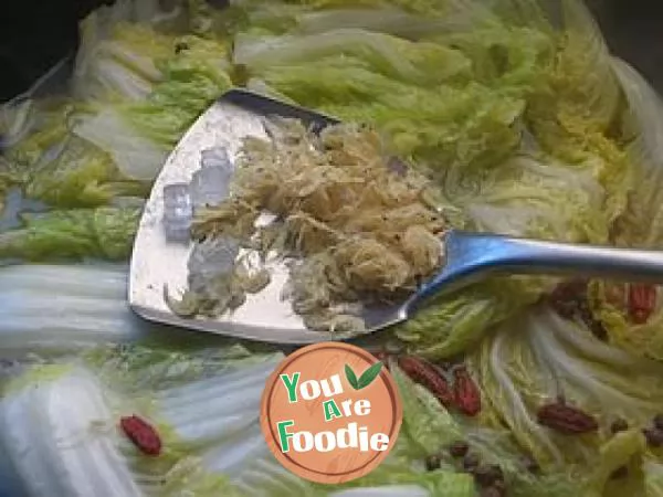 Stewed Chinese cabbage with Chinese wolfberry