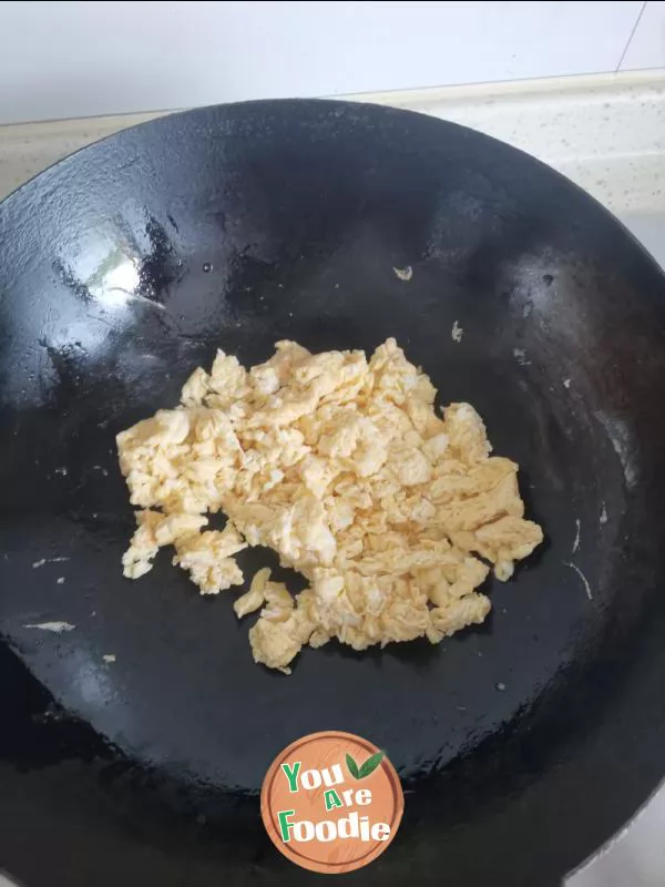 Scrambled egg with tomato