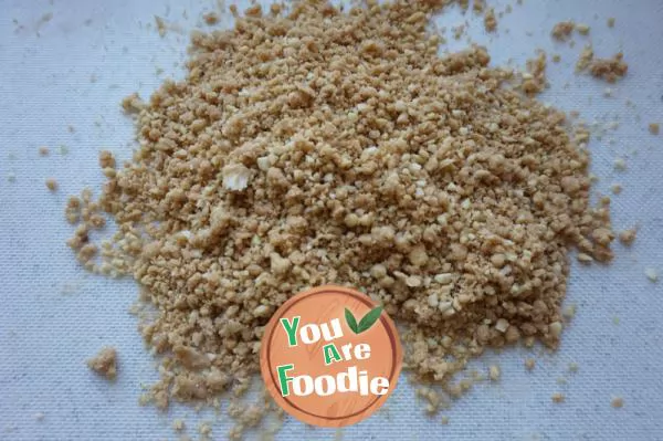 Puff with crispy granule stick