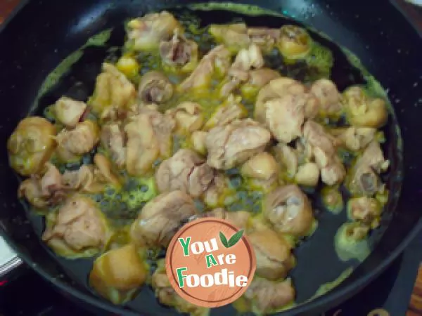 [three processes to easily make popular food] spicy chicken