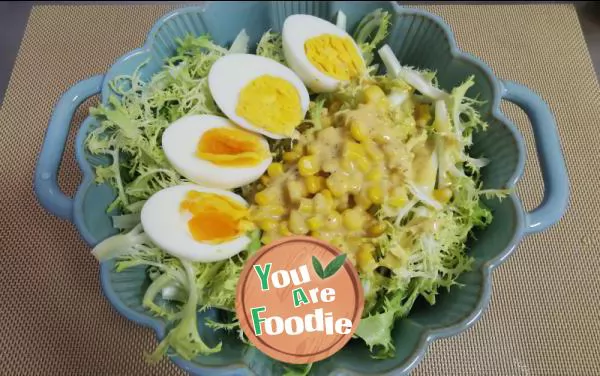 Bitter chrysanthemum salad