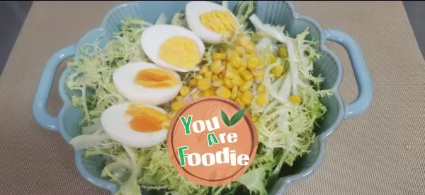 Bitter chrysanthemum salad