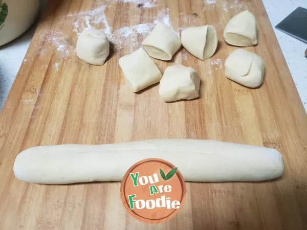 Yuanbao steamed bun