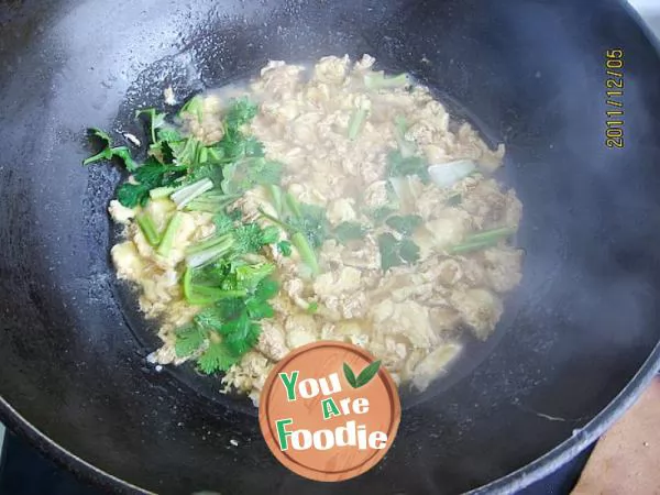 Hot and sour egg soup