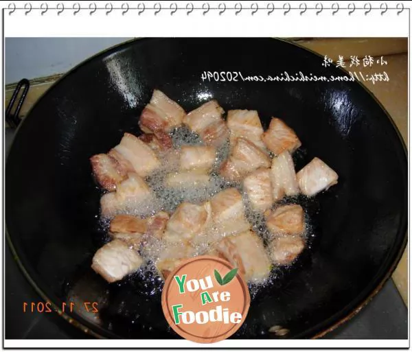 Braised pork in brown sauce