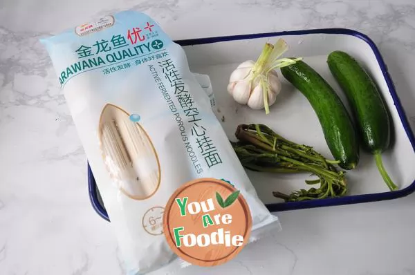 Chinese toon and cucumber noodles