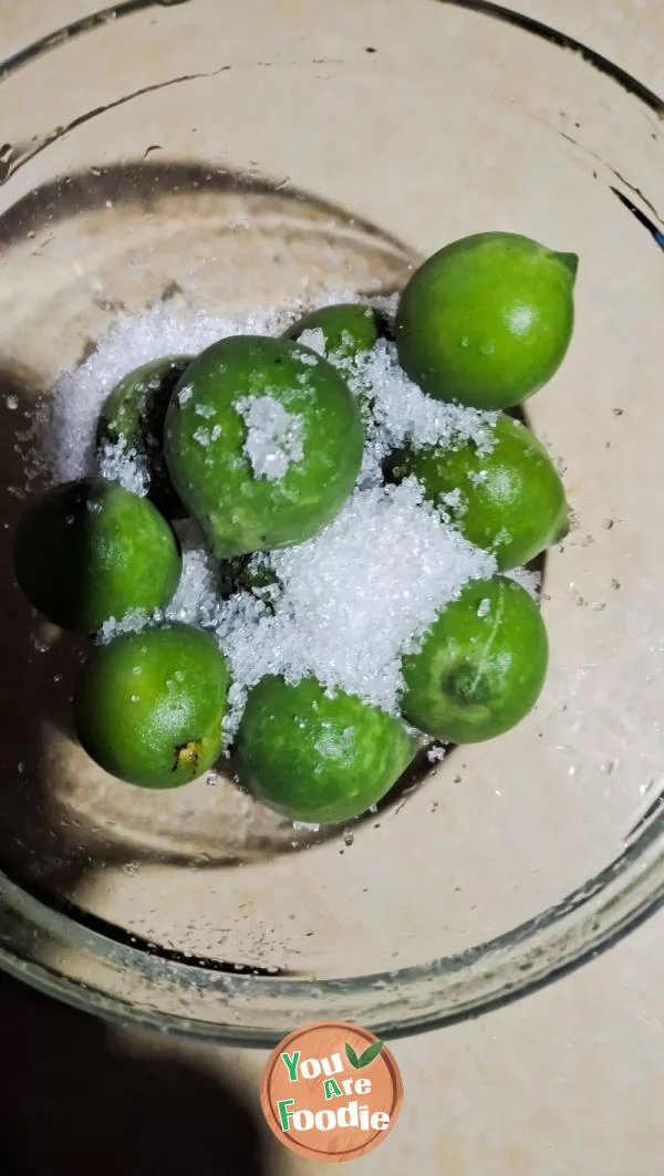 Pickled peaches