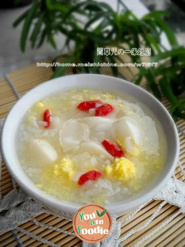 Lily-egg-yolk-congee