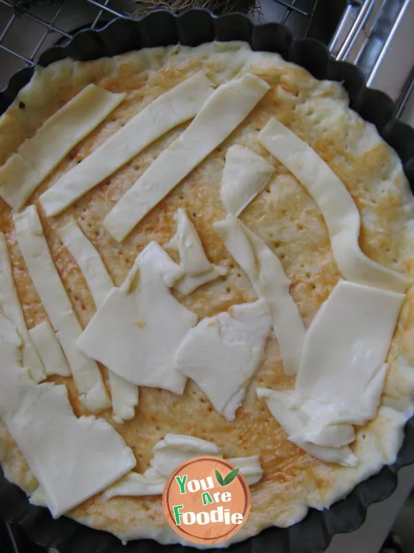 Pine nut corn pizza