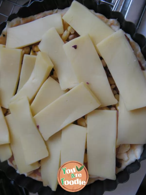 Pine nut corn pizza