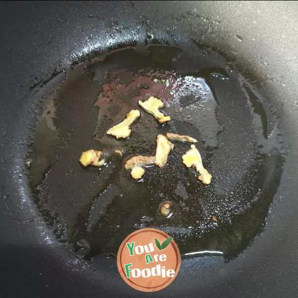 Braised spareribs in soy sauce