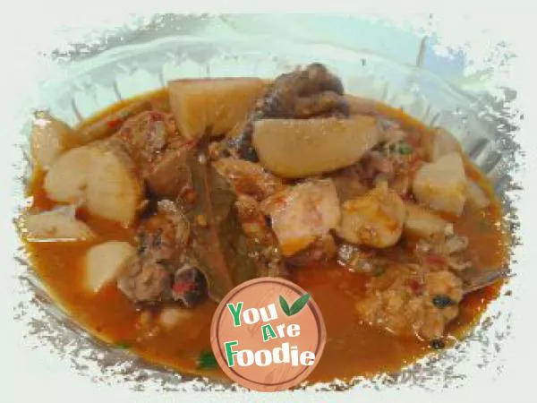 Sichuan cuisine • braised chicken with Taro (braised chicken with taro)