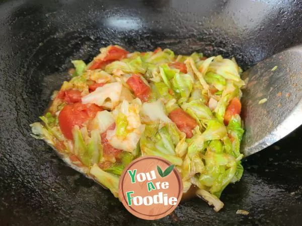Fried Tomatoes with Cabbage