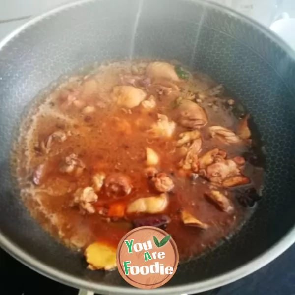 Stewed chicken with mushroom