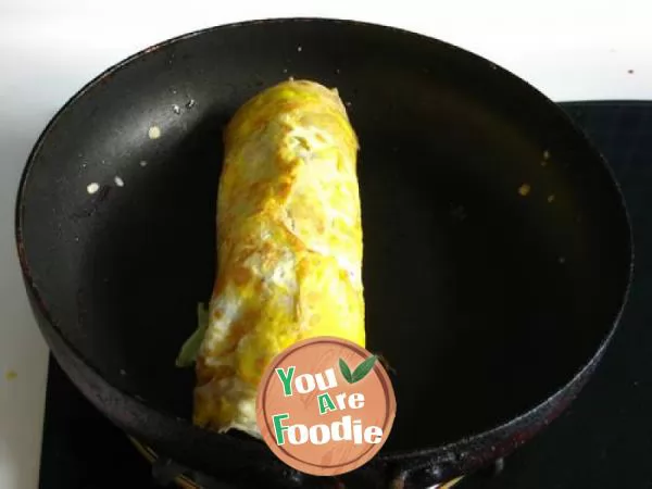 pancake rolled with crisp fritter